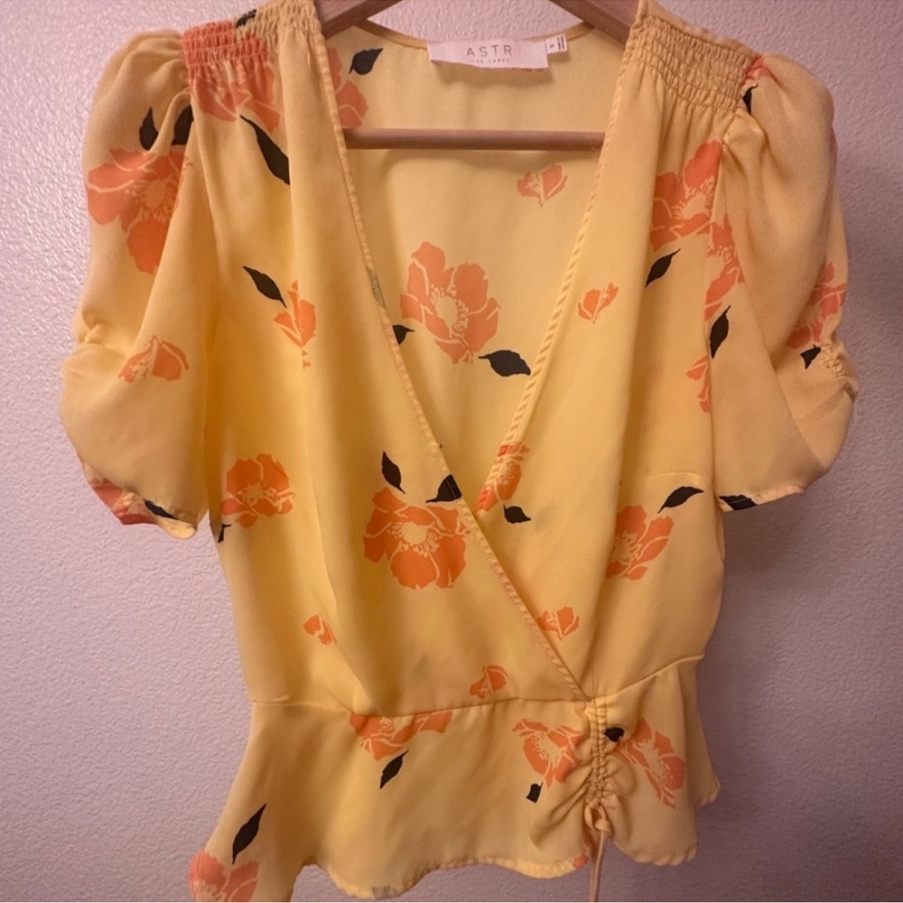 Astr The Label Cinch Sleeve Yellow Floral Wrap Top